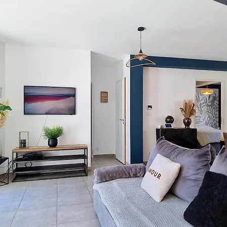 度假居 L'ecrin Des Tulipes, Parking Prive, Terrasse, Wi-fi 永河畔拉罗什